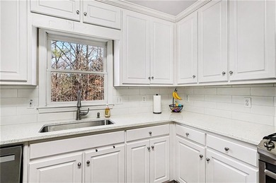RECENTLY UPDATED KITCHEN. Welcome home to a beautifully updated on Bentwater Golf Club in Georgia - for sale on GolfHomes.com, golf home, golf lot