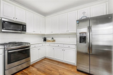 RECENTLY UPDATED KITCHEN. Welcome home to a beautifully updated on Bentwater Golf Club in Georgia - for sale on GolfHomes.com, golf home, golf lot