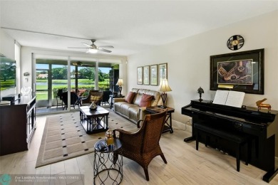 This 1st floor unit has a perfect blend of Comfort and on Oaks Country Club in Florida - for sale on GolfHomes.com, golf home, golf lot