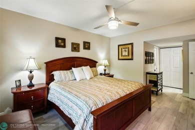 This 1st floor unit has a perfect blend of Comfort and on Oaks Country Club in Florida - for sale on GolfHomes.com, golf home, golf lot