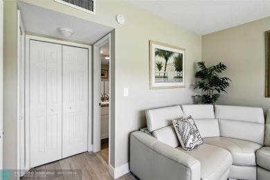 This 1st floor unit has a perfect blend of Comfort and on Oaks Country Club in Florida - for sale on GolfHomes.com, golf home, golf lot