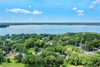 Welcome to this beautifully maintained 3-bedroom, 2-bath home on Buffalo Heights Golf Course in Minnesota - for sale on GolfHomes.com, golf home, golf lot