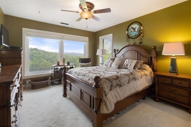 Welcome to your dream lakefront home! This stunning 5-bedroom, 4 on Mountain View Golf Course in West Virginia - for sale on GolfHomes.com, golf home, golf lot