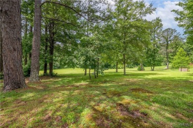 Welcome to 5311 Woodhill Circle - a spacious 4-bedroom, 2-bath on Woodland Forrest Country Club in Alabama - for sale on GolfHomes.com, golf home, golf lot