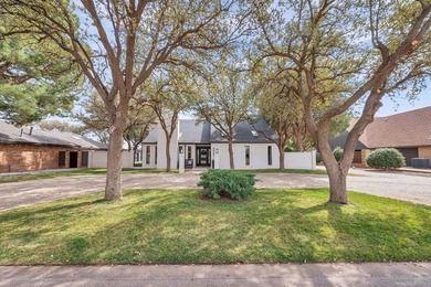 WAKE UP TO THE PEACEFUL GOLF COURSE AND DUCK POND OFFERING on Green Tree Country Club in Texas - for sale on GolfHomes.com, golf home, golf lot