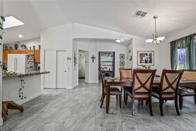 Luxurious 3-bedroom, 2-bathroom home in the prestigious on Stallion Mountain Golf Course in Nevada - for sale on GolfHomes.com, golf home, golf lot
