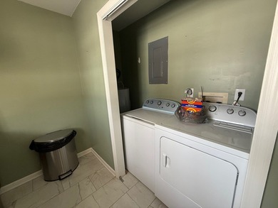 1 bedroom/1 bath villa within a short distance to Small Talk on Glade Springs Resort Golf Course in West Virginia - for sale on GolfHomes.com, golf home, golf lot