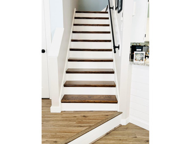 TURN KEY TOWNHOME! STUNNING remodeled in Crosswinds Landing!! on Fort Walton Beach Golf Course in Florida - for sale on GolfHomes.com, golf home, golf lot