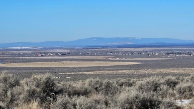 You will Wow! at the panoramic views from this off grid property on Christmas Valley Golf Course in Oregon - for sale on GolfHomes.com, golf home, golf lot