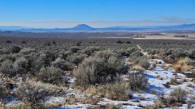 You will Wow! at the panoramic views from this off grid property on Christmas Valley Golf Course in Oregon - for sale on GolfHomes.com, golf home, golf lot