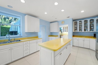 Located on Island Road in the Estate Section of Palm Beach, this on Everglades Club in Florida - for sale on GolfHomes.com, golf home, golf lot