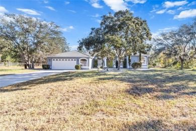 BEAUTIFULLY APPOINTED & WELL MAINTAINED 3/2/2 POOL HOME WITH DEN on Pine Ridge Community Golf and Country Club in Florida - for sale on GolfHomes.com, golf home, golf lot