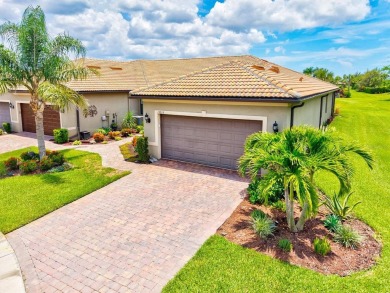 Loaded with upgrades, PRICED TO SELL, and privately positioned on Sarasota National Golf Club in Florida - for sale on GolfHomes.com, golf home, golf lot