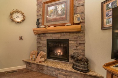 Motivated Seller Reduced to below Appraised Value by $18,000 at on Ledgestone Country Club and Golf Course in Missouri - for sale on GolfHomes.com, golf home, golf lot