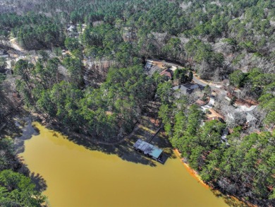 Lakefront Escape at 613 Heritage Cove - McCormick, SC

 on Monticello Golf Club At Savannah Lakes in South Carolina - for sale on GolfHomes.com, golf home, golf lot