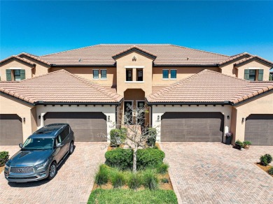 WCI Build and known for luxury quality homes. Sarasota National on Sarasota National Golf Club in Florida - for sale on GolfHomes.com, golf home, golf lot
