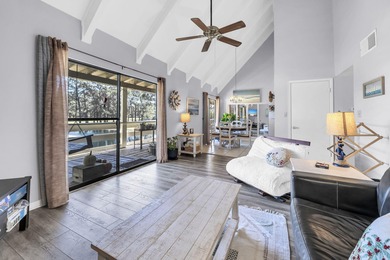 Beautifully updated 2-bedroom, 2-bath condo in the highly on Seascape Golf Course in Florida - for sale on GolfHomes.com, golf home, golf lot