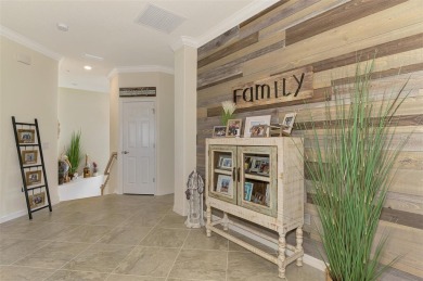 *Live like you're on Vacation* in this Luxurious Modern Coach on Plantation Golf and Country Club in Florida - for sale on GolfHomes.com, golf home, golf lot