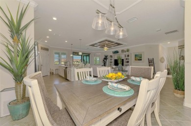 *Live like you're on Vacation* in this Luxurious Modern Coach on Plantation Golf and Country Club in Florida - for sale on GolfHomes.com, golf home, golf lot