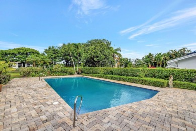 Enjoy living at Seagate Golf at The Hamlet where membership is on Seagate Country Club in Florida - for sale on GolfHomes.com, golf home, golf lot