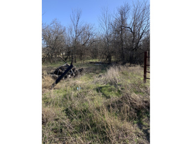 No Restrictions! Vacant Lot! on The Club At Runaway Bay in Texas - for sale on GolfHomes.com, golf home, golf lot
