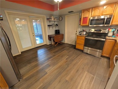 WONDERFUL LAKE VIEWS! Set in the lovely, 55+ golfing community on Golf Hammock Country Club in Florida - for sale on GolfHomes.com, golf home, golf lot