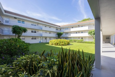 Discover this delightful 1-bedroom, 1.5-bathroom condo in the on Ocean Breeze Golf and Country Club in Florida - for sale on GolfHomes.com, golf home, golf lot