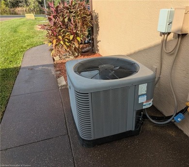 WONDERFUL LAKE VIEWS! Set in the lovely, 55+ golfing community on Golf Hammock Country Club in Florida - for sale on GolfHomes.com, golf home, golf lot