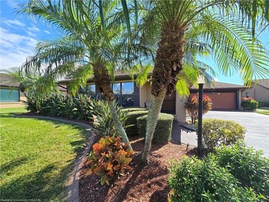 WONDERFUL LAKE VIEWS! Set in the lovely, 55+ golfing community on Golf Hammock Country Club in Florida - for sale on GolfHomes.com, golf home, golf lot