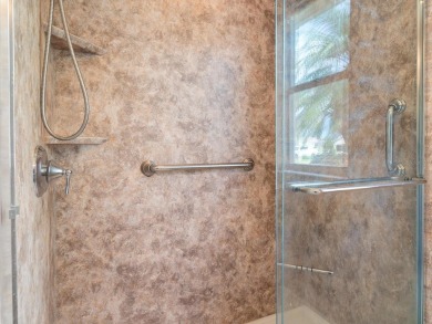 Welcome to this one owner, very well maintained 3-bedroom, 2 on Pelican Pointe Golf and Country Club in Florida - for sale on GolfHomes.com, golf home, golf lot