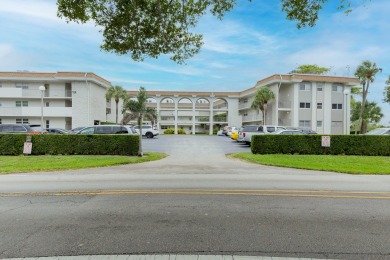 Discover this delightful 1-bedroom, 1.5-bathroom condo in the on Ocean Breeze Golf and Country Club in Florida - for sale on GolfHomes.com, golf home, golf lot