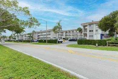 Discover this delightful 1-bedroom, 1.5-bathroom condo in the on Ocean Breeze Golf and Country Club in Florida - for sale on GolfHomes.com, golf home, golf lot