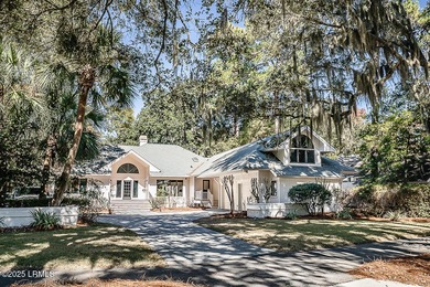 Custom Home Designed by Noted Architect, Kermit Huggins on on Dataw Island Club in South Carolina - for sale on GolfHomes.com, golf home, golf lot