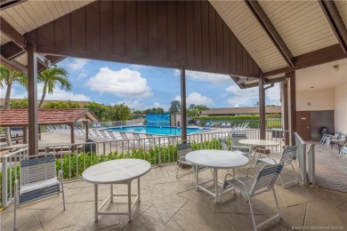 Welcome to your dream retreat! This beautiful 2-bedroom, 2-bath on Mariner Sands Country Club in Florida - for sale on GolfHomes.com, golf home, golf lot