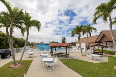 Welcome to your dream retreat! This beautiful 2-bedroom, 2-bath on Mariner Sands Country Club in Florida - for sale on GolfHomes.com, golf home, golf lot