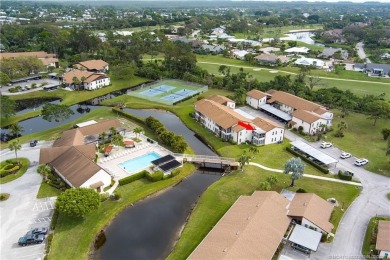 Welcome to your dream retreat! This beautiful 2-bedroom, 2-bath on Mariner Sands Country Club in Florida - for sale on GolfHomes.com, golf home, golf lot