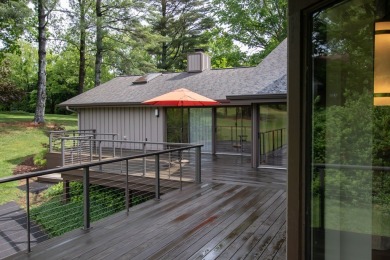 This beautifully renovated home is located on the 6th green of on Country Club of Bristol in Tennessee - for sale on GolfHomes.com, golf home, golf lot
