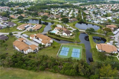 Welcome to your dream retreat! This beautiful 2-bedroom, 2-bath on Mariner Sands Country Club in Florida - for sale on GolfHomes.com, golf home, golf lot