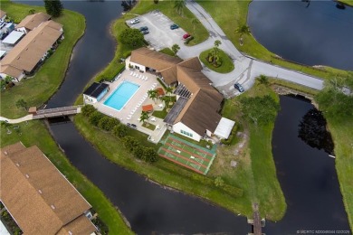 Welcome to your dream retreat! This beautiful 2-bedroom, 2-bath on Mariner Sands Country Club in Florida - for sale on GolfHomes.com, golf home, golf lot