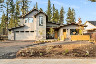 Gorgeous Forestbrook two level Aspen plan with stunning water on Sunriver Caldera Springs Golf Course in Oregon - for sale on GolfHomes.com, golf home, golf lot