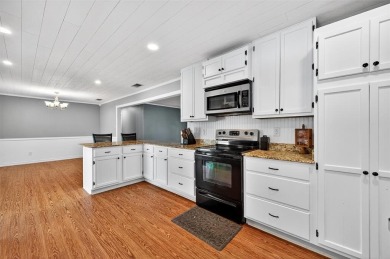 Charming 3-Bed, 2-Bath Home on the East Side of Lake on Lake Kiowa Golf Course in Texas - for sale on GolfHomes.com, golf home, golf lot