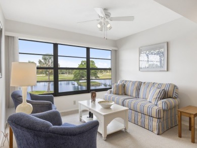 MOTIVATED SELLER! Great 55+ Community! Great amenities: on Vista Plantation Golf Club in Florida - for sale on GolfHomes.com, golf home, golf lot