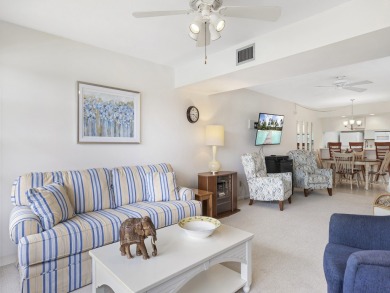 MOTIVATED SELLER! Great 55+ Community! Great amenities: on Vista Plantation Golf Club in Florida - for sale on GolfHomes.com, golf home, golf lot