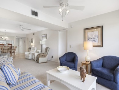 MOTIVATED SELLER! Great 55+ Community! Great amenities: on Vista Plantation Golf Club in Florida - for sale on GolfHomes.com, golf home, golf lot