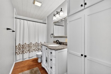 Charming 3-Bed, 2-Bath Home on the East Side of Lake on Lake Kiowa Golf Course in Texas - for sale on GolfHomes.com, golf home, golf lot