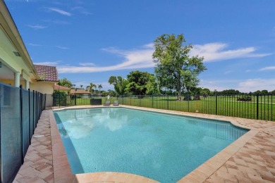 Stunning 4-Bedroom, 4-Bathroom Home on Coral Springs Country on Country Club of Coral Springs in Florida - for sale on GolfHomes.com, golf home, golf lot