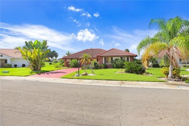 Price Adjustment. This attractive home features a soaring on Sandpiper Golf Club in Florida - for sale on GolfHomes.com, golf home, golf lot
