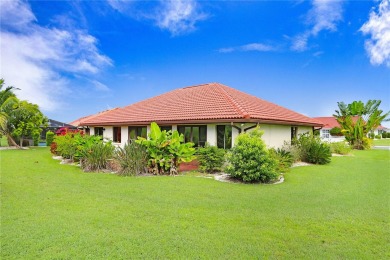 Price Adjustment. This attractive home features a soaring on Sandpiper Golf Club in Florida - for sale on GolfHomes.com, golf home, golf lot
