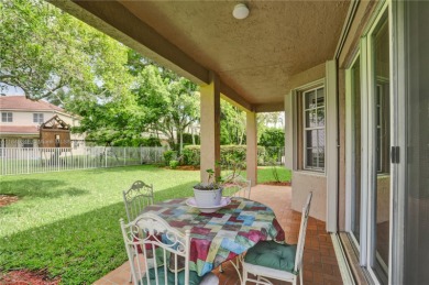 Weston Gem! This beautiful house has a brand new roof and new on Weston Hills Country Club in Florida - for sale on GolfHomes.com, golf home, golf lot