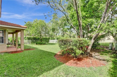 Weston Gem! This beautiful house has a brand new roof and new on Weston Hills Country Club in Florida - for sale on GolfHomes.com, golf home, golf lot